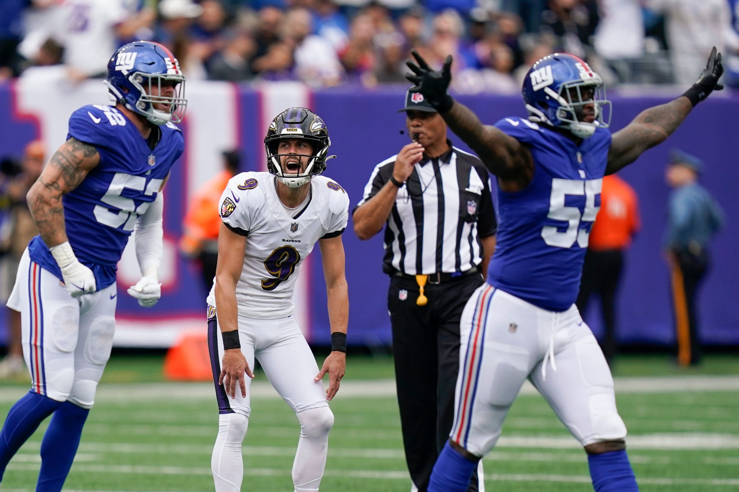 Justin Tucker missed a FG? Fans shocked after Ravens’ kicker errs vs Giants