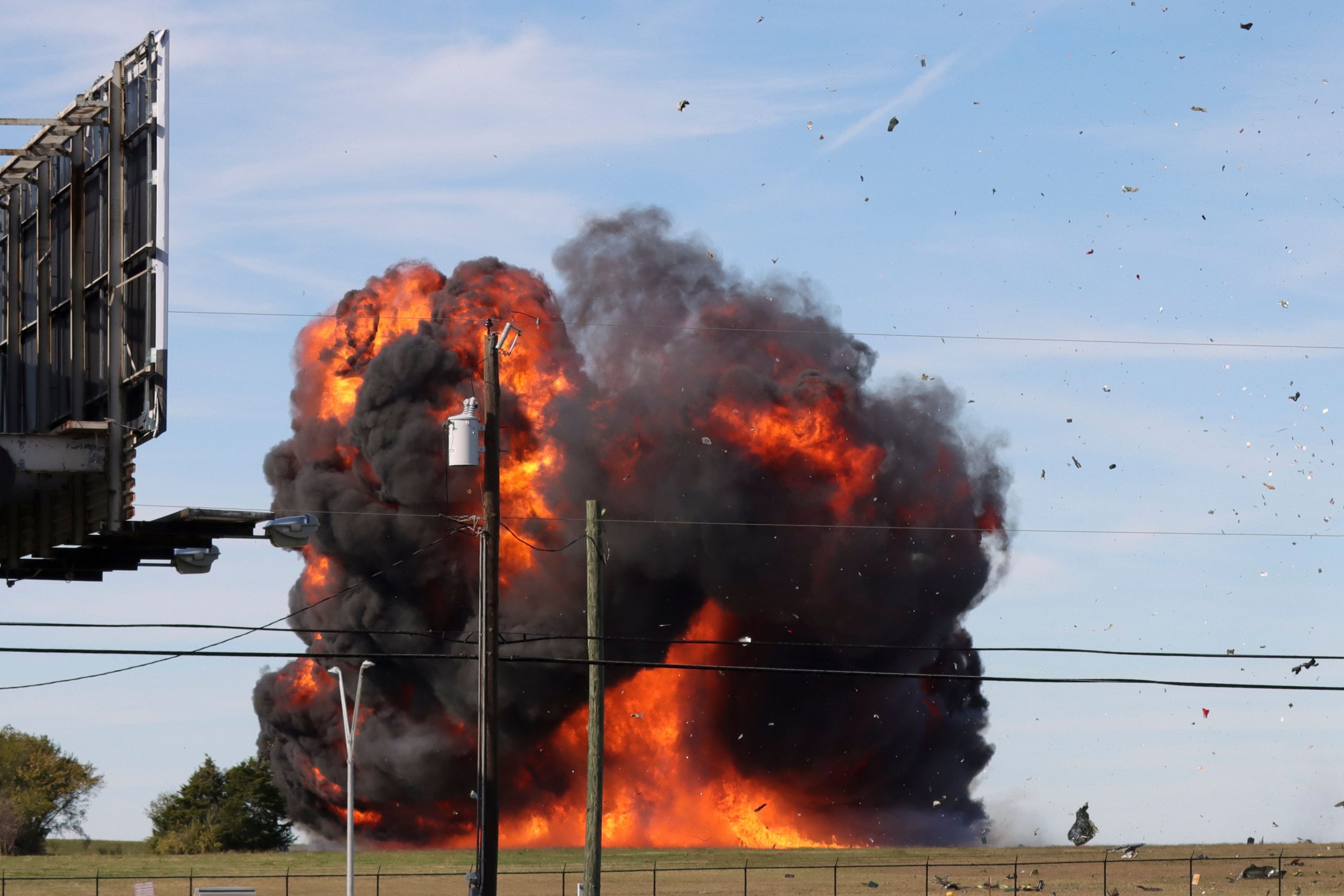 Watch: Dallas air show aircraft crash