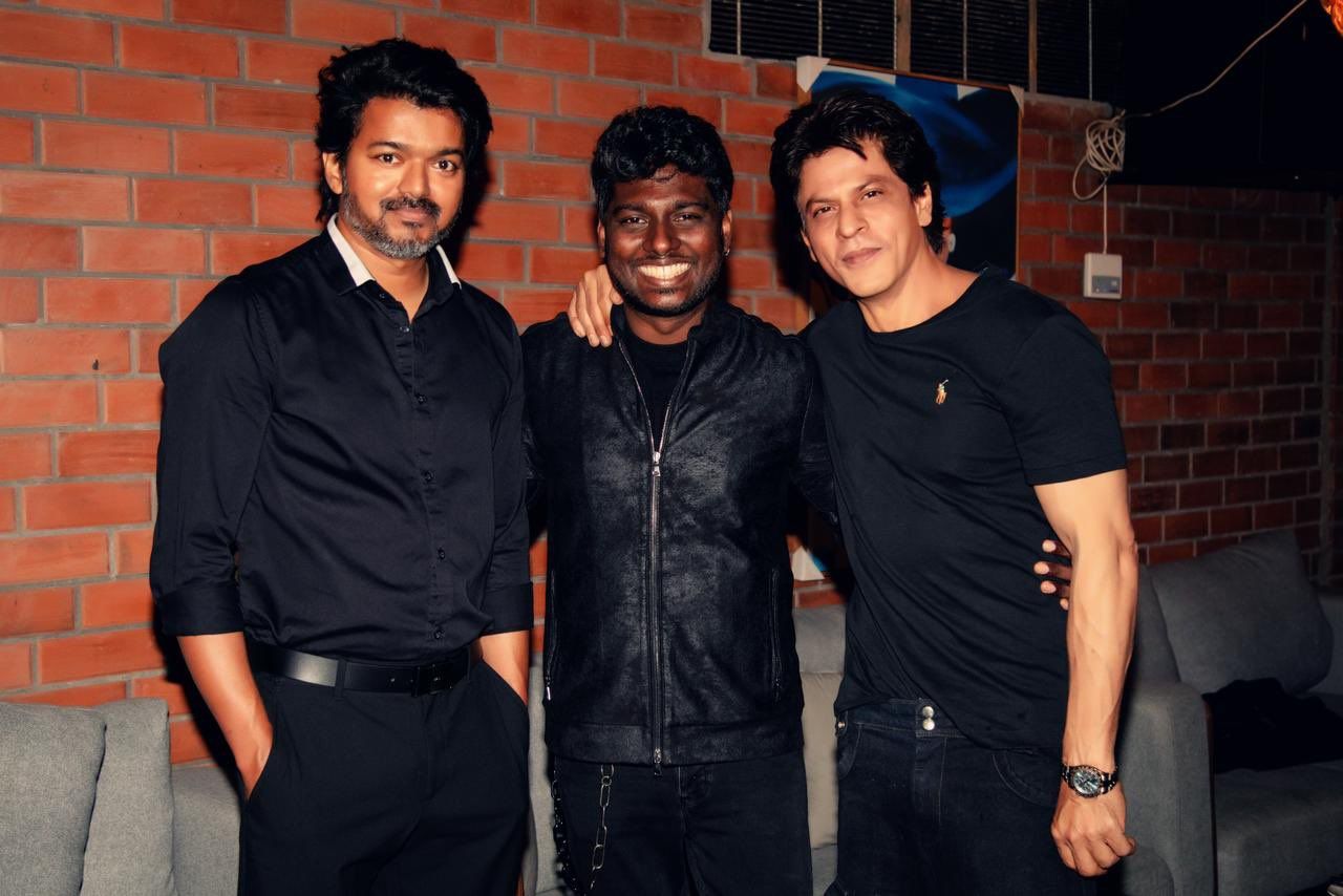 Will Tamil superstar Vijay cameo in Shah Rukh Khans Jawan? Fans speculate