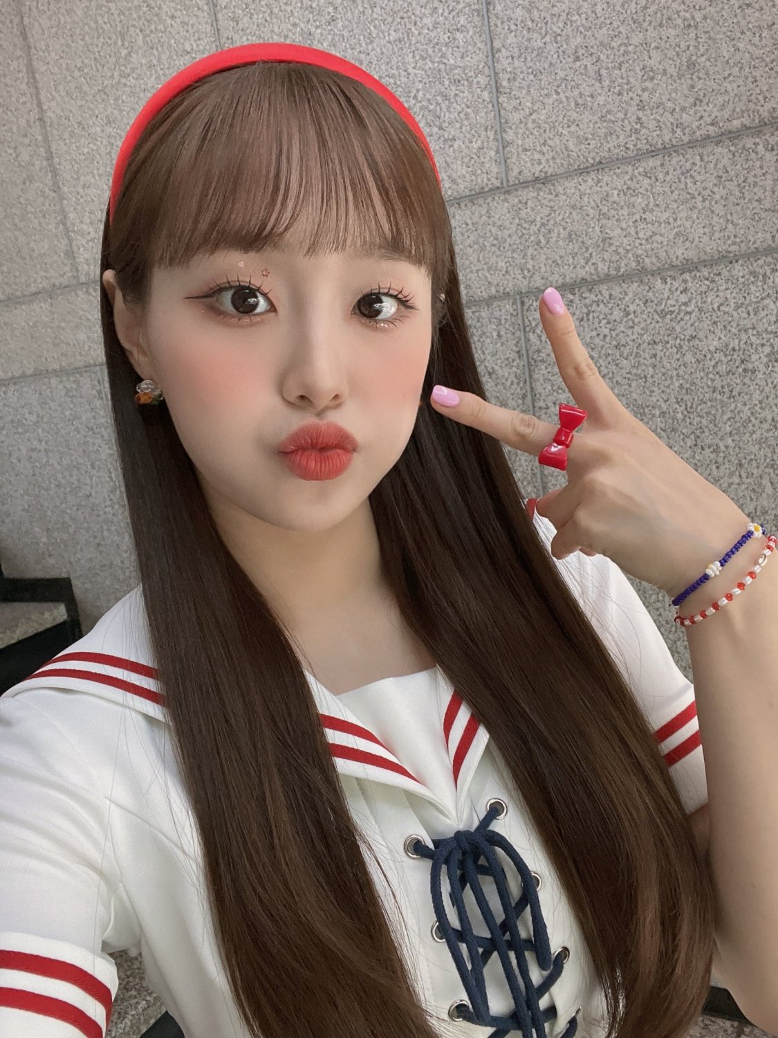 Who is Chuu, South Korean singer ousted from LOONA?