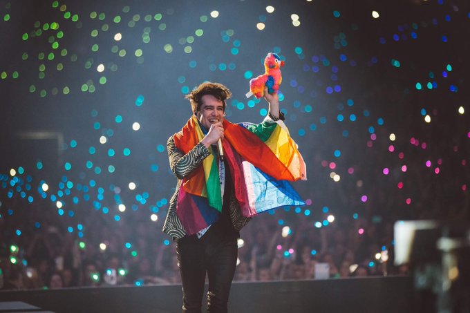 Isn’t Brendon Urie gay? Fans ask after former Panic! at the Disco singer announces pregnancy with wife Sarah Orzechowski Urie