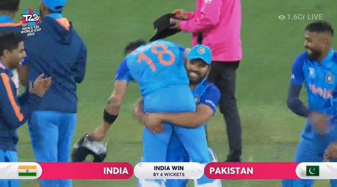 Rohit Sharma lifts Virat Kohli, India celebrate 4 wicket win over Pakistan: Watch