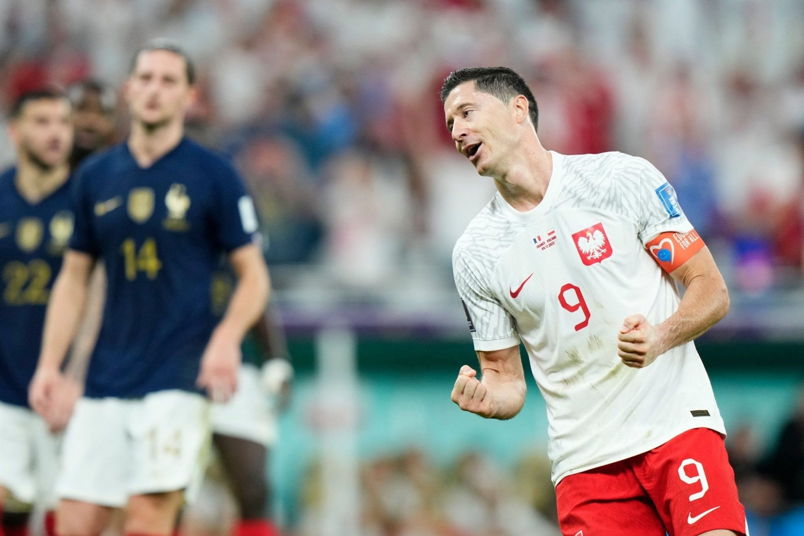 Poland’s Robert Lewandowski trolled for stuttering penalty run-up vs France in FIFA World Cup 2022 round of 16