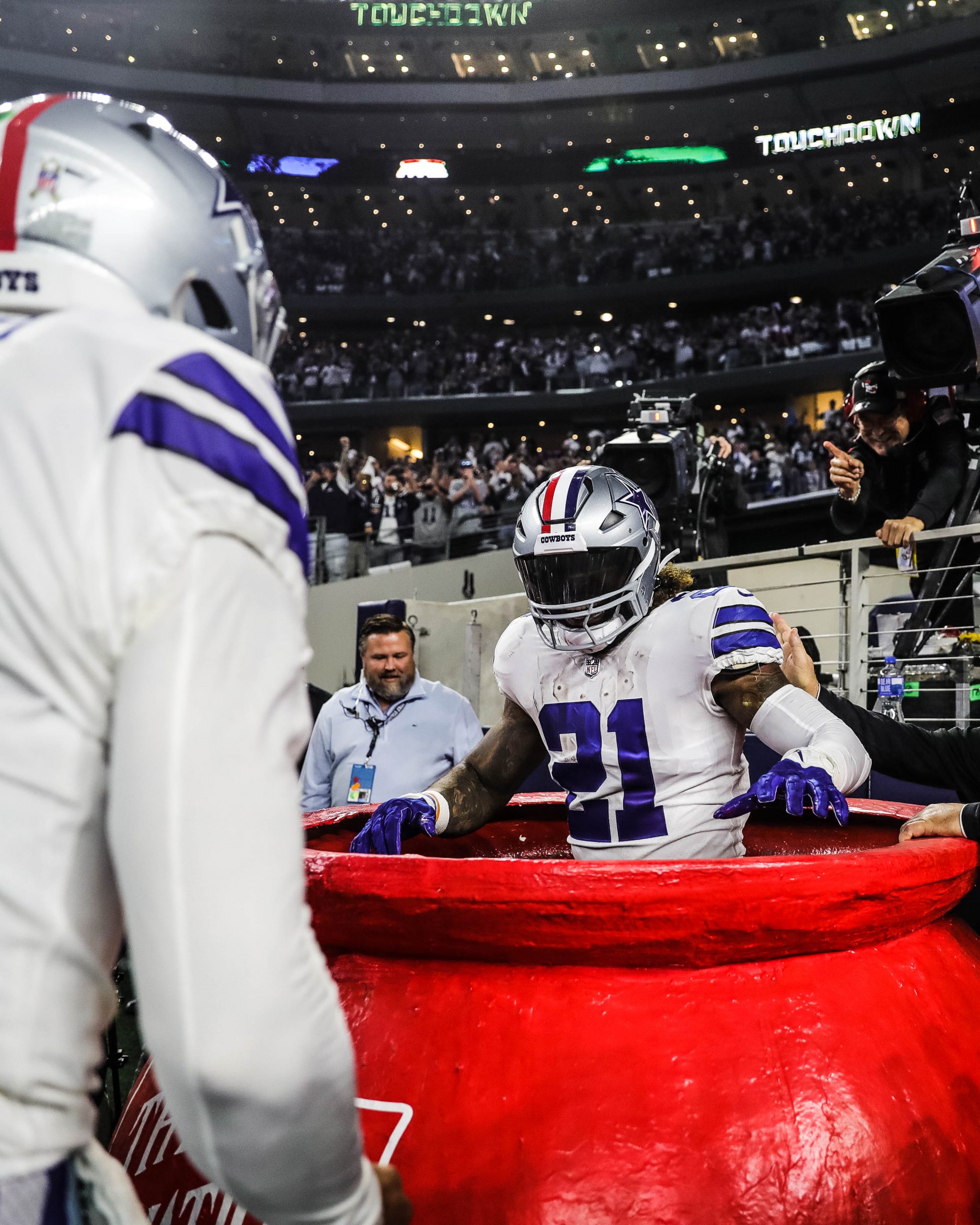 Can Zeke, Dak be fined for Salvation Army kettle celebration vs Colts?
