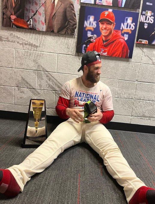 Phillies star Bryce Harper introduces Philadelphia Eagles vs New York Giants divisional playoff game: Watch