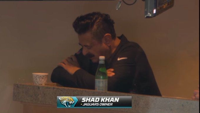 Was Shad Khan sleeping during Jacksonville Jaguars vs Tennessee Titans Week 18 game at TIAA Bank Field?