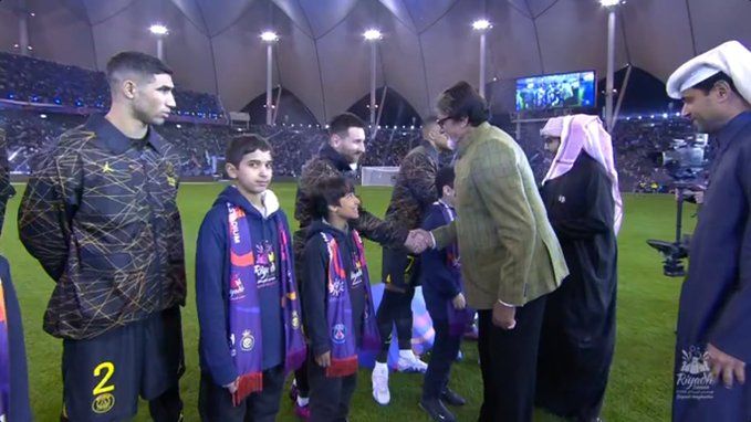 Amitabh Bachchan meets Cristiano Ronaldo, Lionel Messi at PSG vs Riyadh 11, IShowSpeed in attendance: Watch