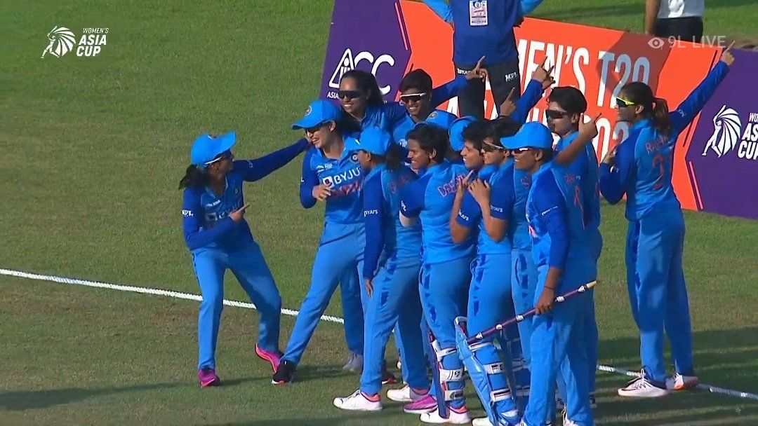 India beat Sri Lanka by 8 wickets to lift 7th Women’s Asia Cup title