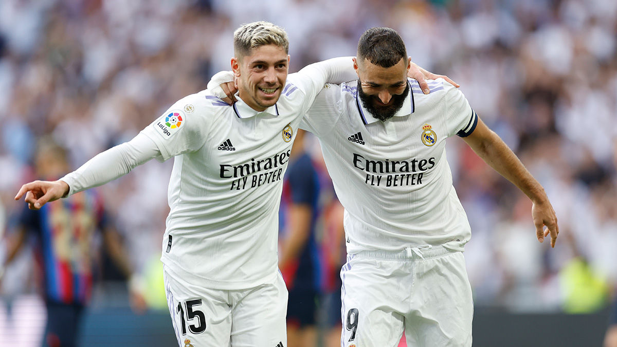 Real Madrid rout Barcelona 3-1 with goals from Benzema, Valverde, Rodrygo
