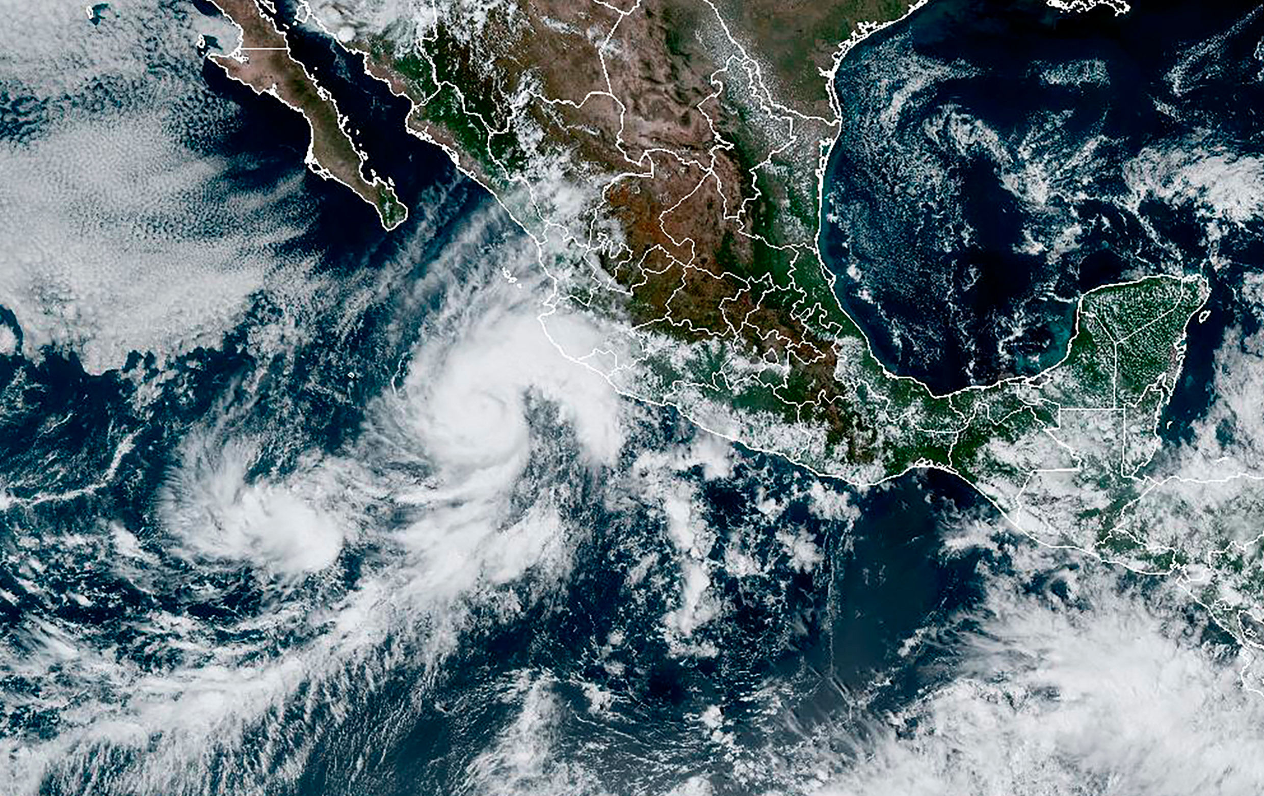 How will hurricane Orlene impact after landfall in Mexico?
