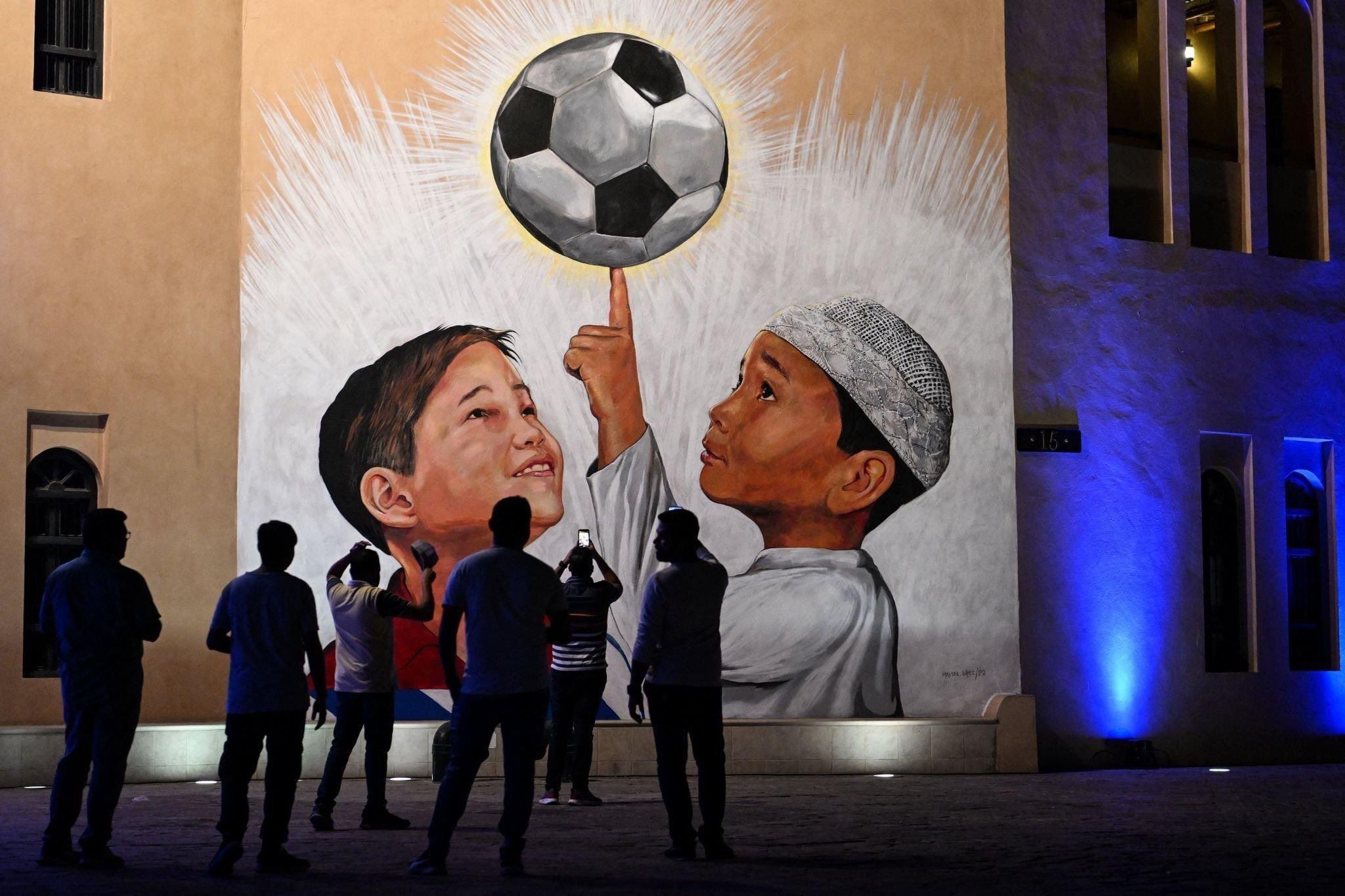 Qatar World Cup: FIFA asks footballers to focus on game not politics