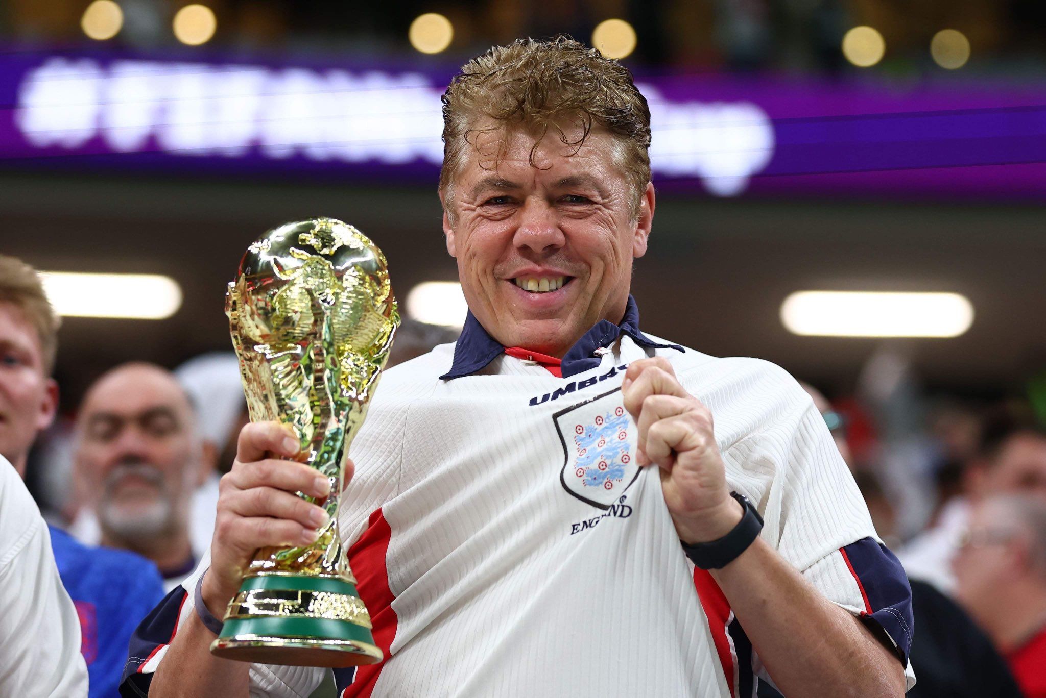 Steve Mclaren lookalike spotted at England vs France FIFA World Cup 2022 quarterfinal: Watch