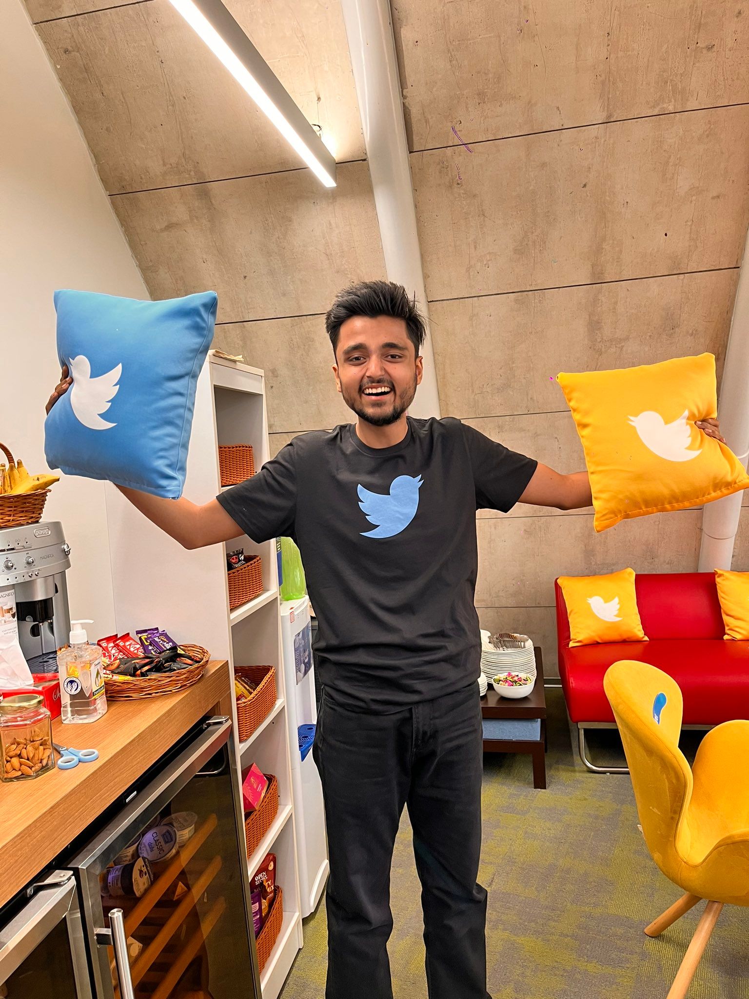 Who is Yash Agarwal, ex-Twitter employee whose lay off post is winning the internet?