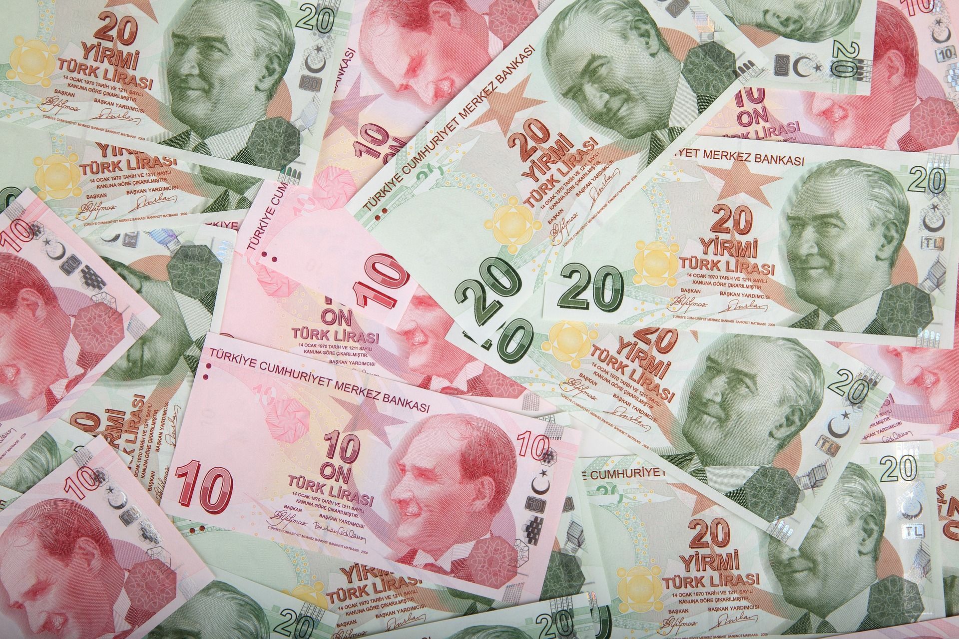 Turkey inflation jumps to 24-year high of 85.5% after interest rate cuts