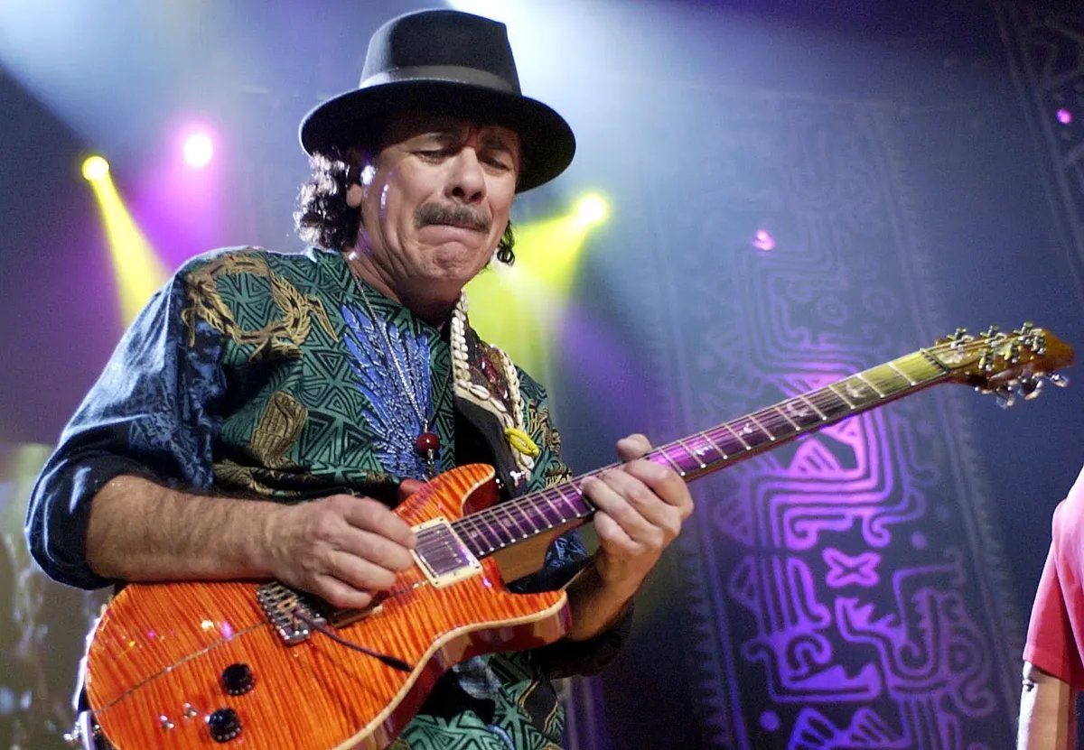5 interesting facts about guitar-hero Carlos Santana