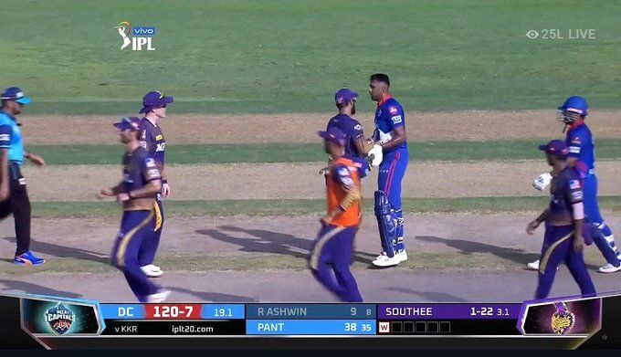 IPL 2021: Ashwin dismisses Morgan for a duck after heated exchange