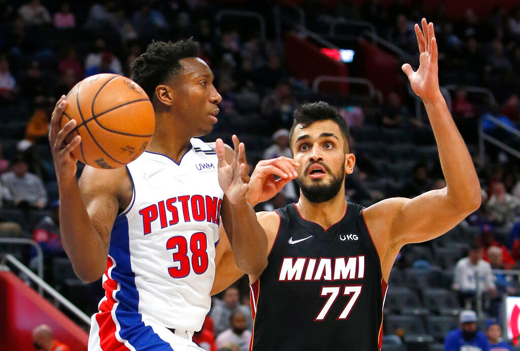 NBA: Detroit Pistons beats Miami Heat 100-90, snap 14-game losing streak