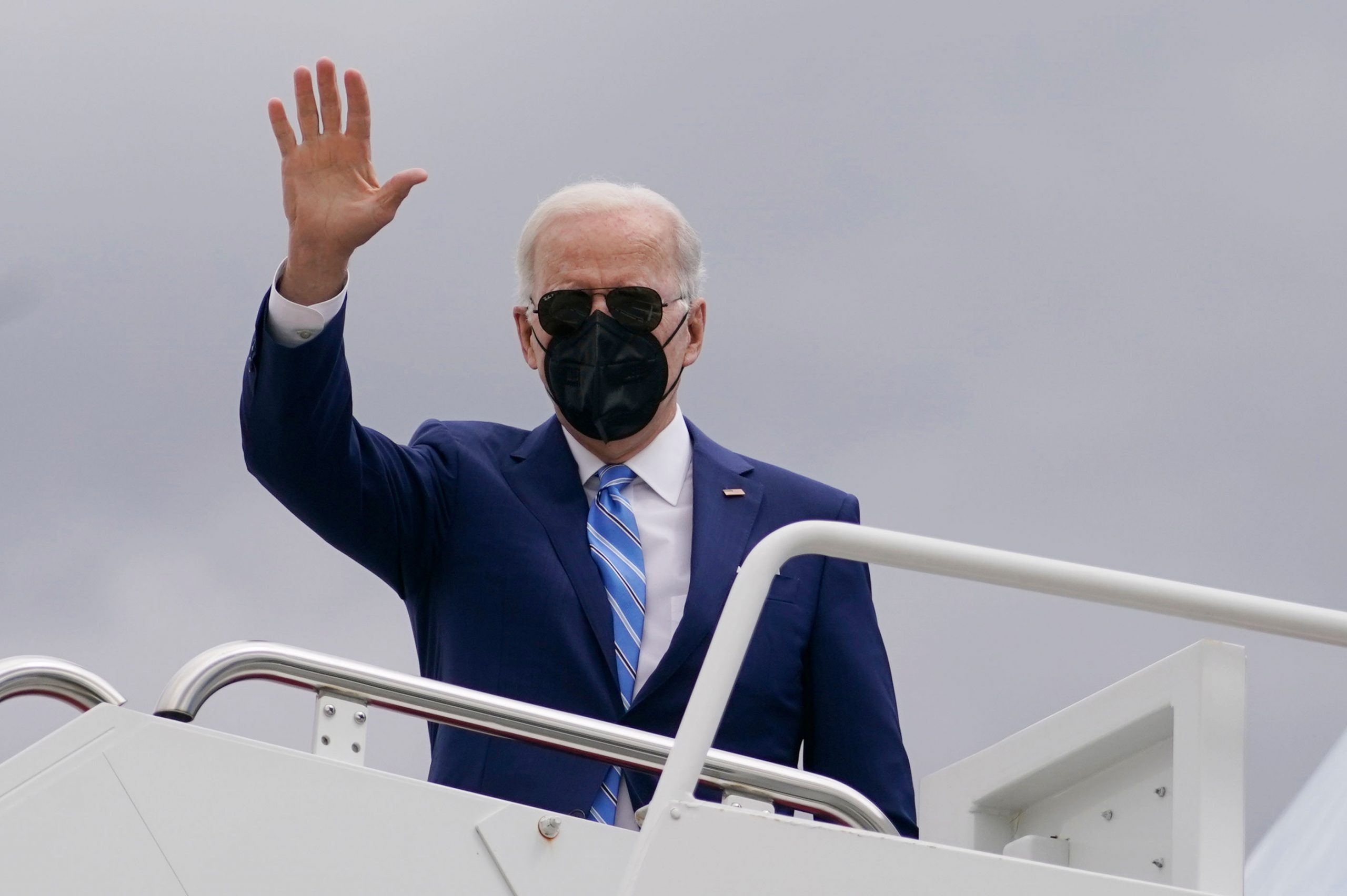Uniting for Ukraine: All about Biden’s commitment to accept up to 100,000 refugees