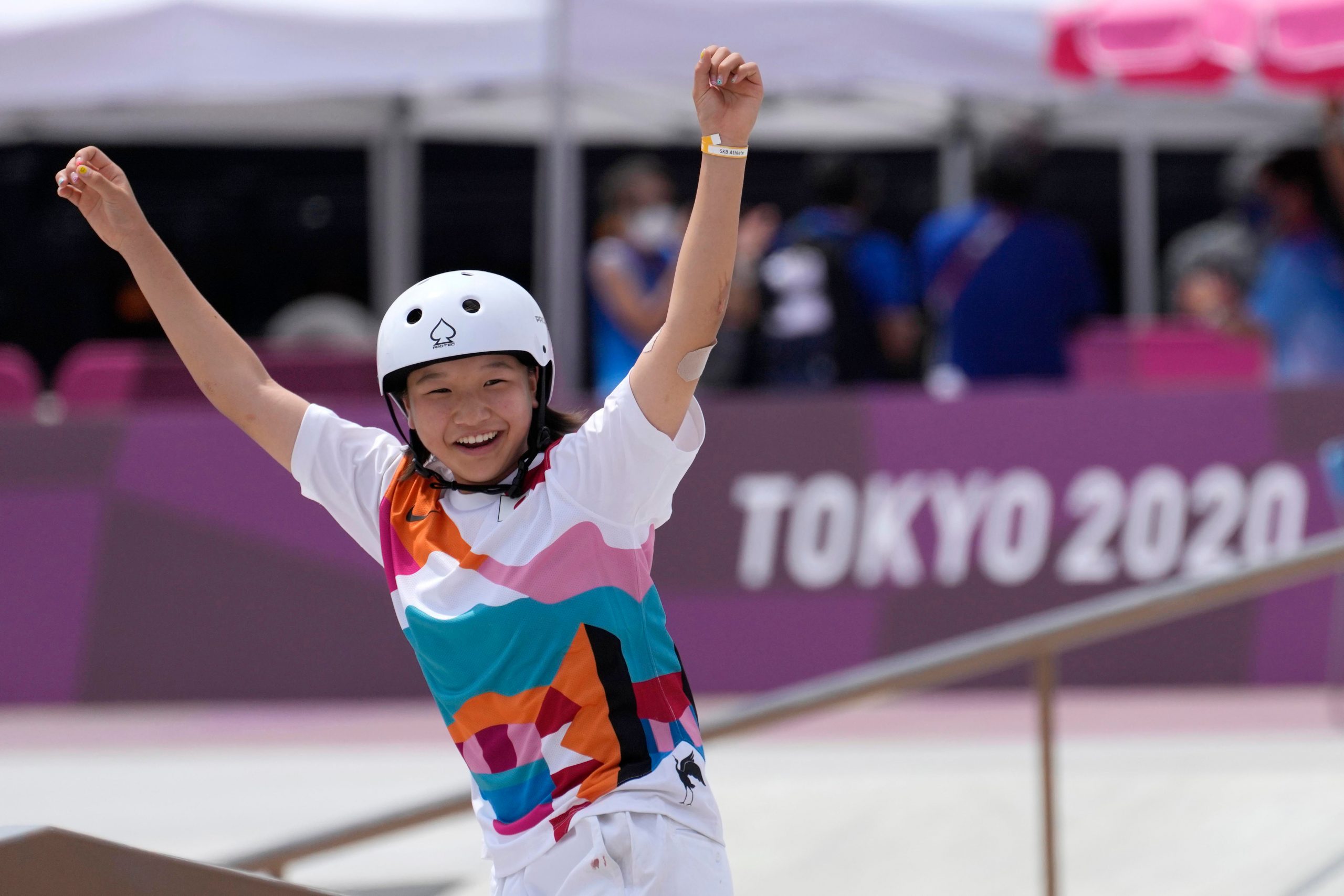 Tokyo Olympics: 13-year-old Japanese skateboarder Momiji Nishiya wins gold