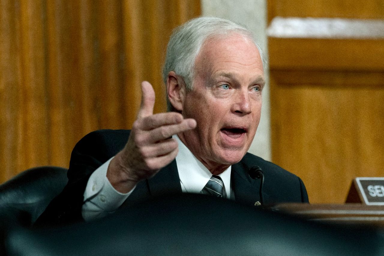 Senator Ron Johnson’s demand of reading out the COVID relief bill adds 10 hours to US Senate proceedings