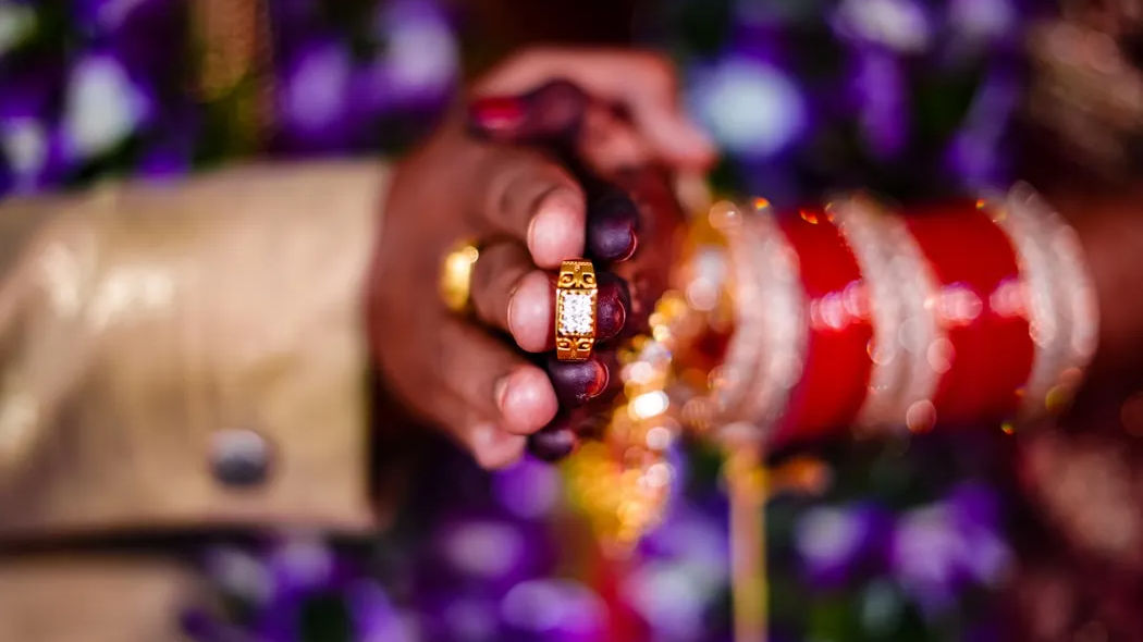 Watch | Instagram post by Kolkata bride driving off with her groom goes viral