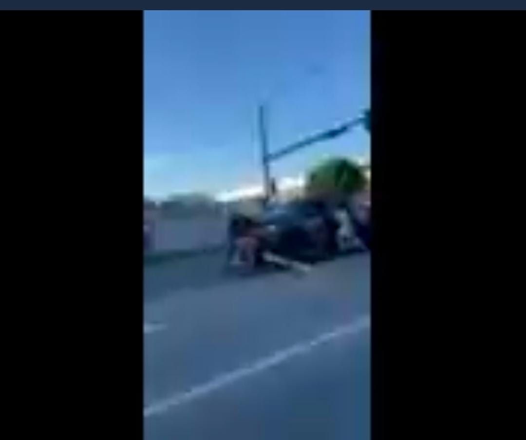 Truck tries to run over pro-choice protesters in Iowa. Watch