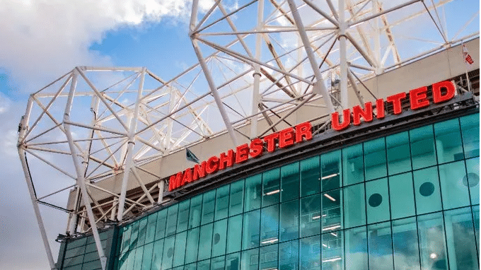 Joel Glazer apologises ‘unreservedly’ to Man Utd fans over Super League plot