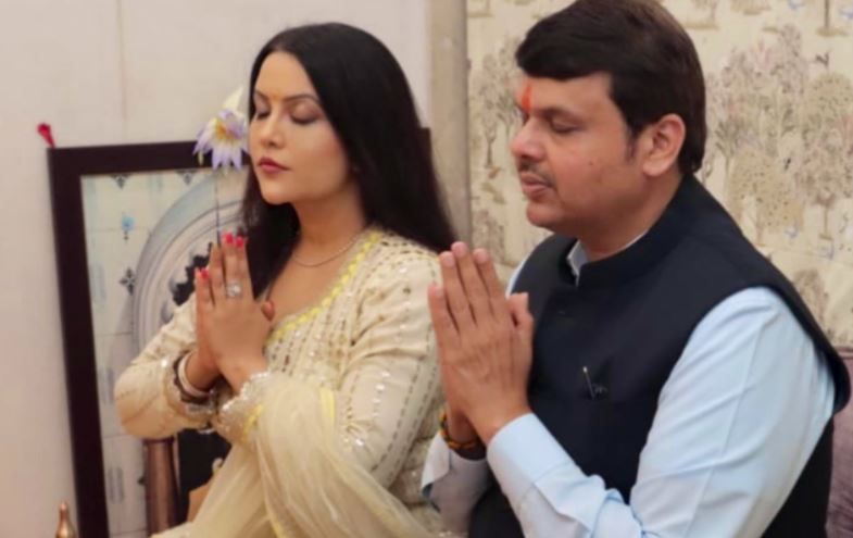 “3% divorces in Mumbai due to traffic,” says Amruta Fadnavis, ex-Chief Minister’s wife