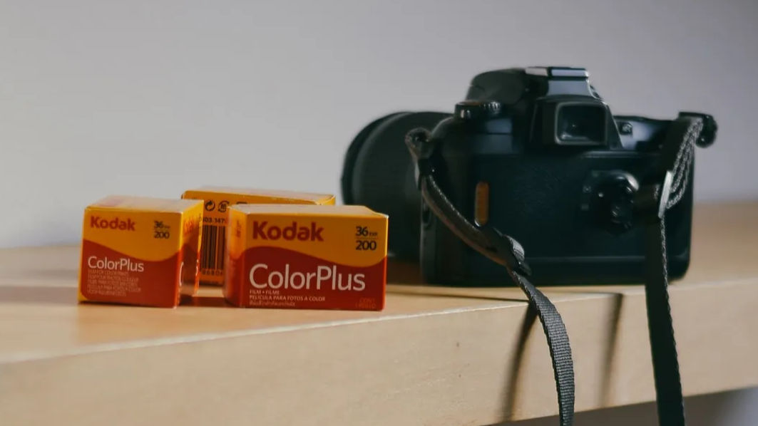 Kodak shares slump as US loan is suspended