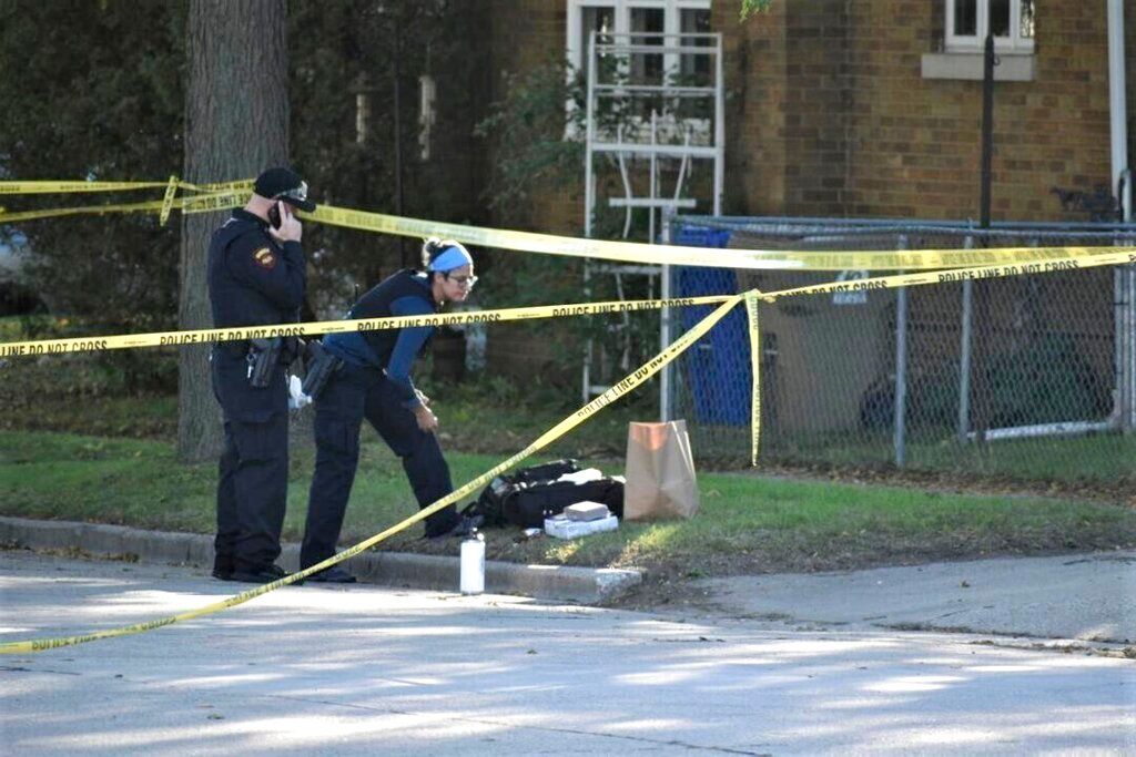 Wisconsin shooting: Man kills himself after fatally shooting 2, wounding 2