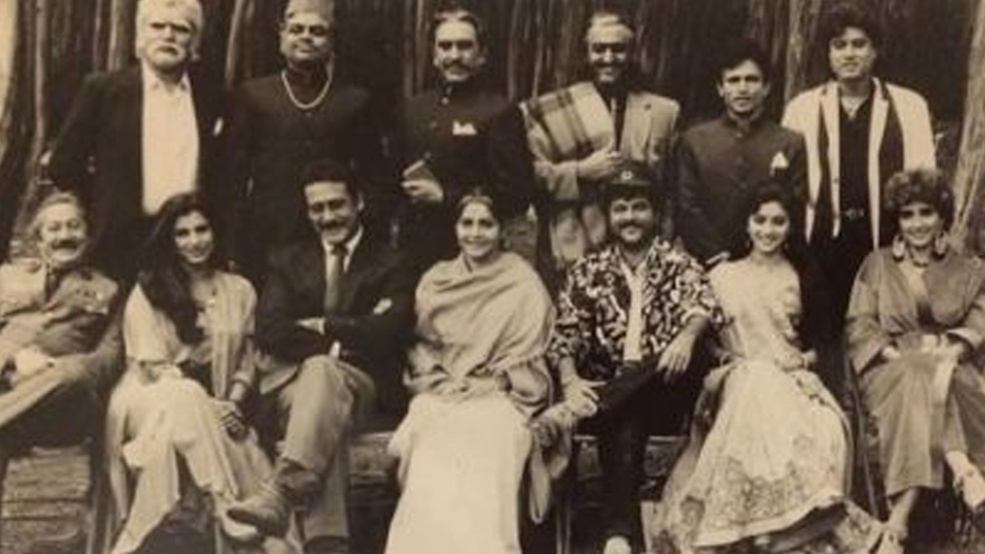 Madhuri Dixit shares wonderful memory of Ram Lakhan as film completes 32 years