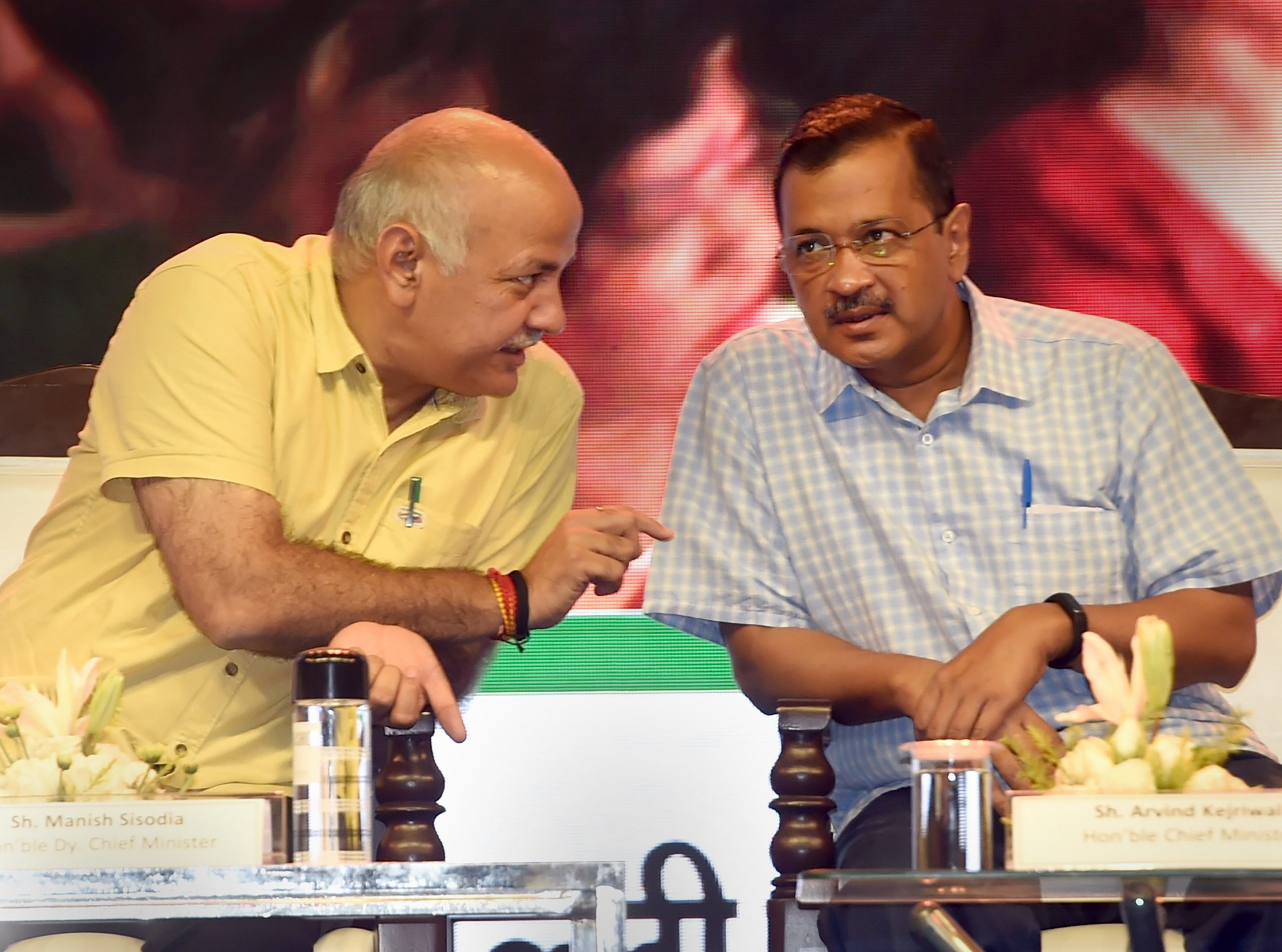 AAP says Manish Sisodia will be arrested tomorrow, Kejriwal draws Bhagat Singh reference