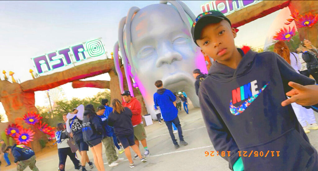 Travis Scott offers to pay for funeral after Astroworld mishap, families turn it down