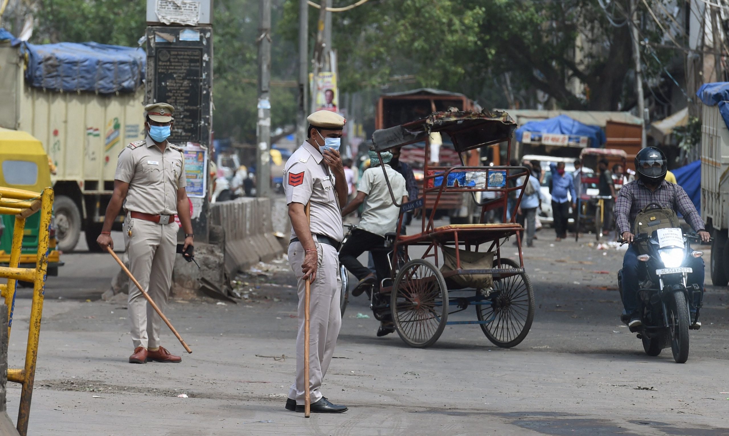Delhi under 6-day lockdown starting 10 pm tonight: CM Arvind Kejriwal