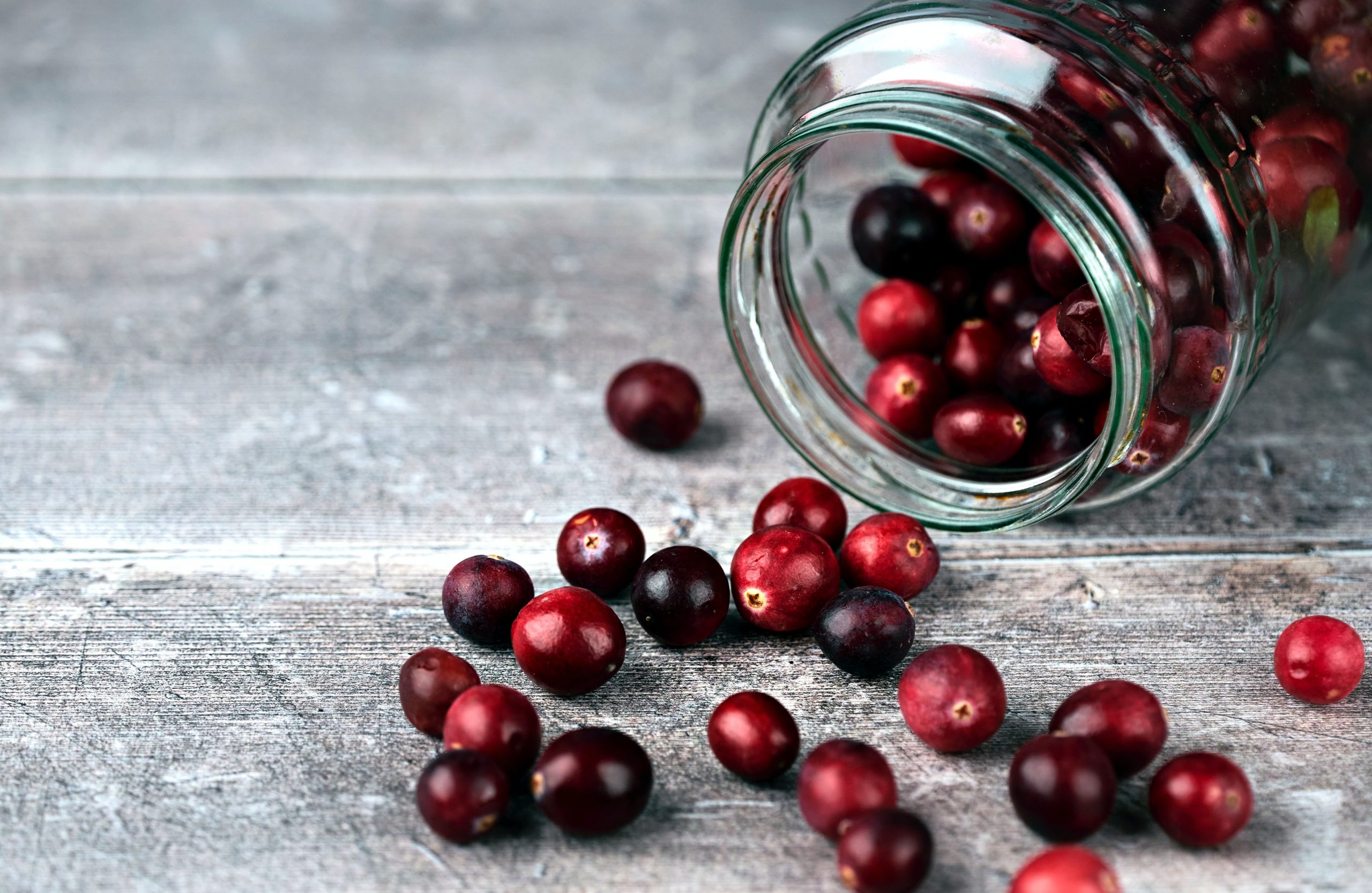 Cranberries may boost heart health two hours after consumption: Study