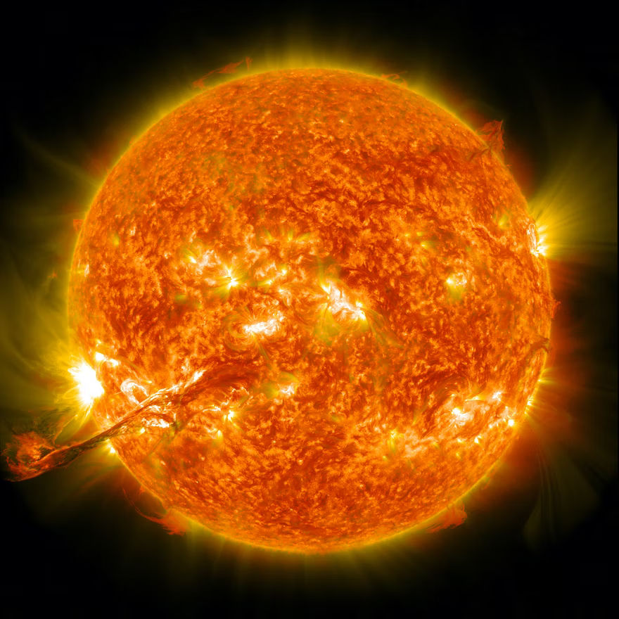 Huge sunspot could burst and fling solar flares at Earth: What it means