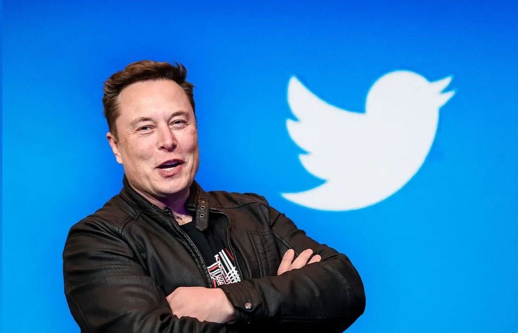 Elon Musk slams newspapers, says son Saxon amazed by their existence