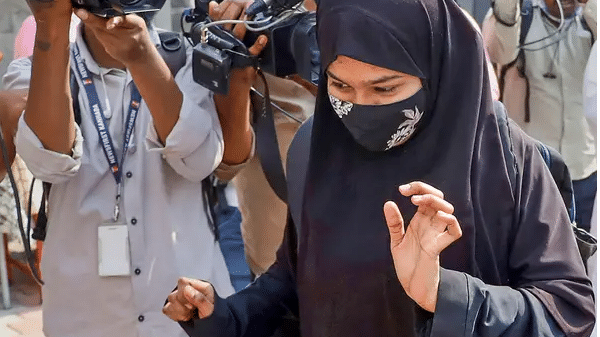 Teen girls plea to Karnataka CM: Allow hijab, stop our future from ruin