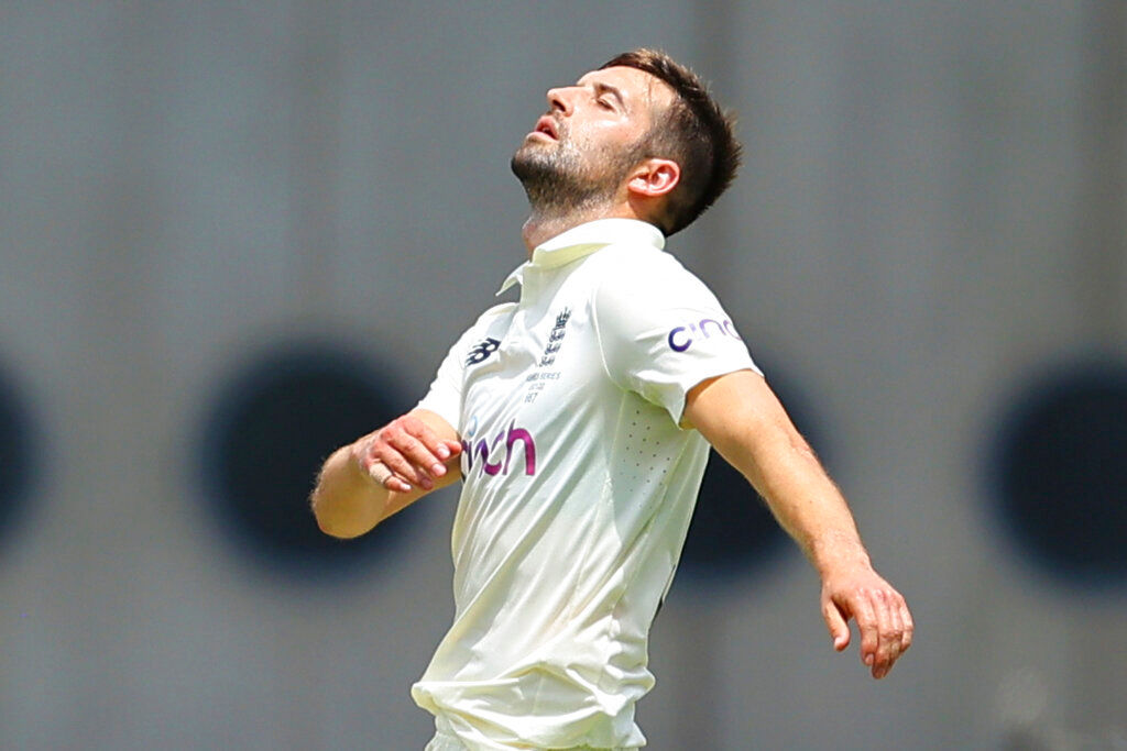Ashes: Mark Wood dropped as Anderson returns to England squad for 2nd Test