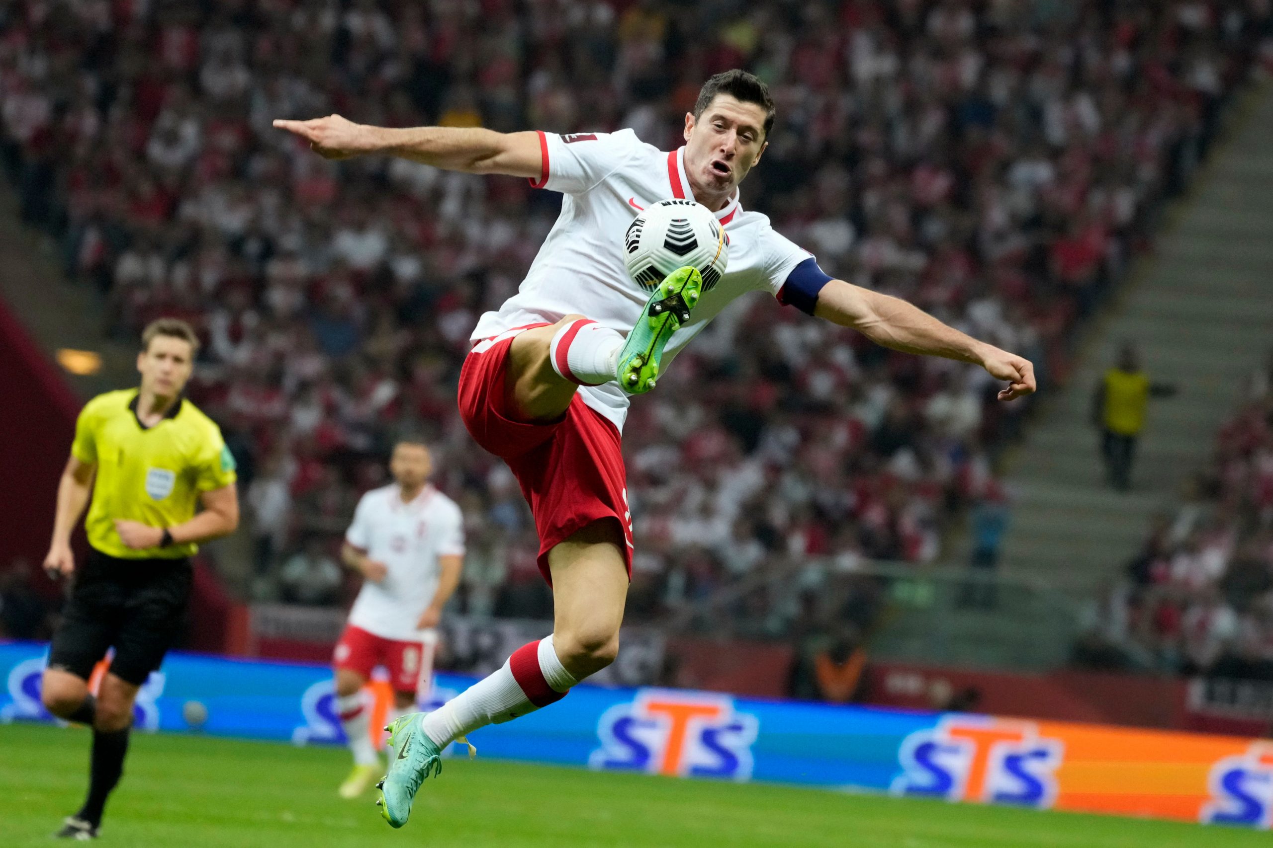 Lewandowski backs Poland boycott of Russia WC qualifier amid Ukraine crisis