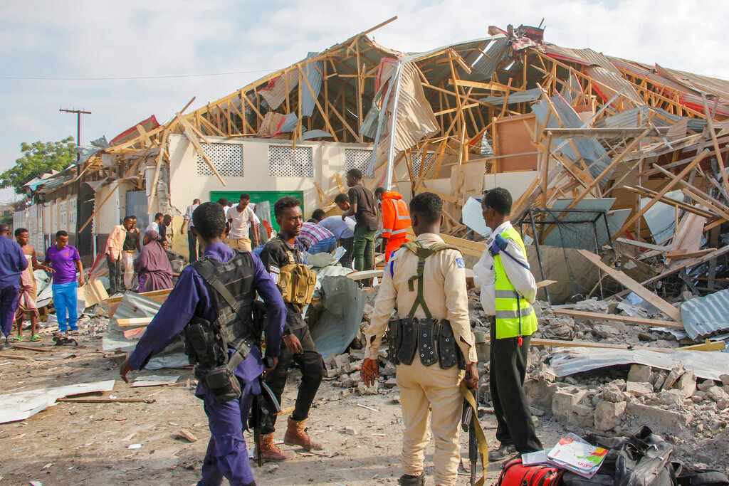 5 killed, 23 injured after huge explosion rocks Somalia capital