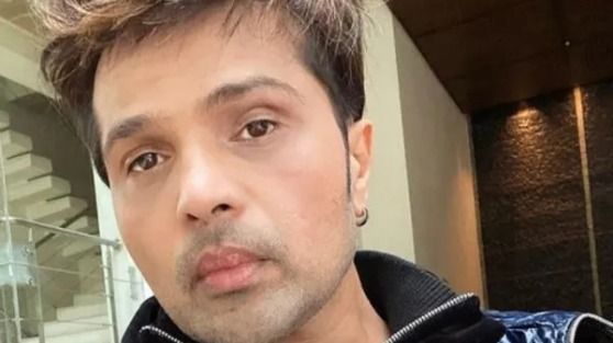Himesh%20Reshammiya%27s%20%27Surroor%202021%27%20title%20track%20is%20out%2C%20fans%20call%20it%20free%20vaccine