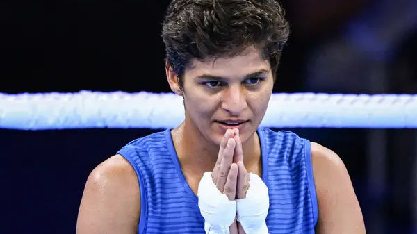 Who is Jaismine Lamboria, Indian boxer who has secured a medal at CWG 2022?