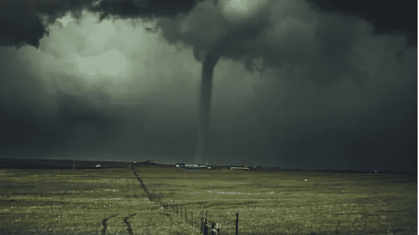 Tornado touchdown reported in Illinois hours after warning from authorities