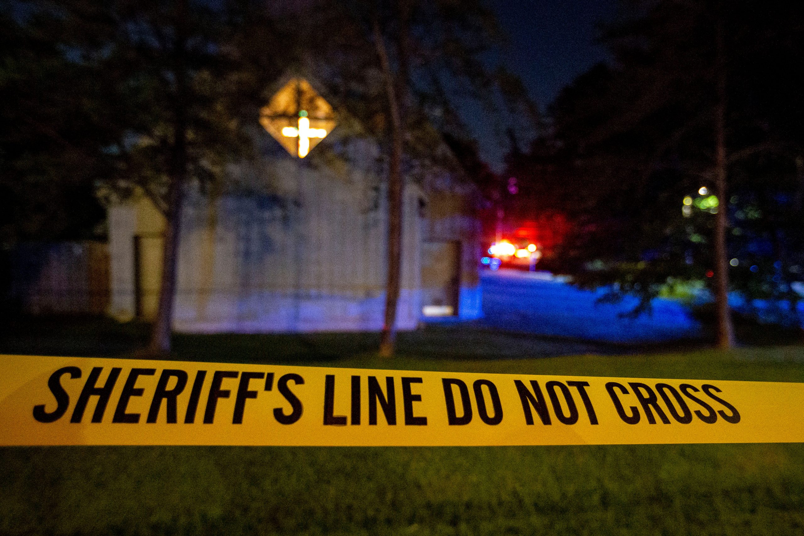 Alabama church shooting: 2 dead, one hurt; police detain lone suspect