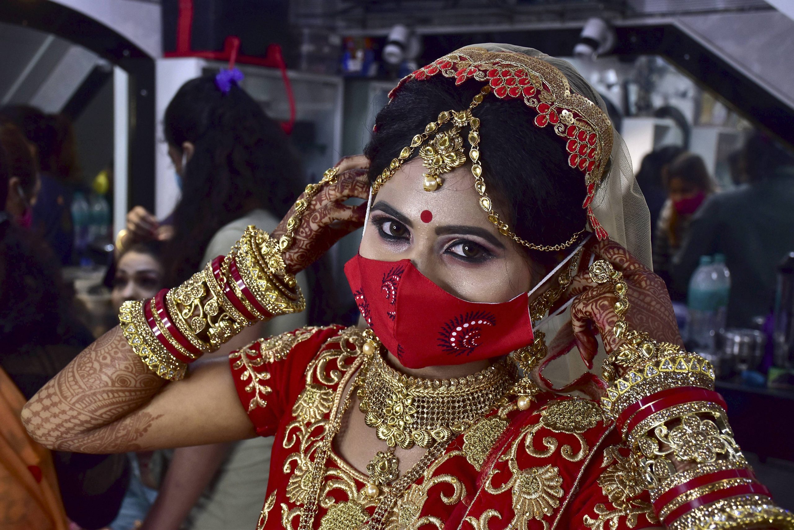 Not your usual Indian bride: TN woman performs martial arts at her wedding