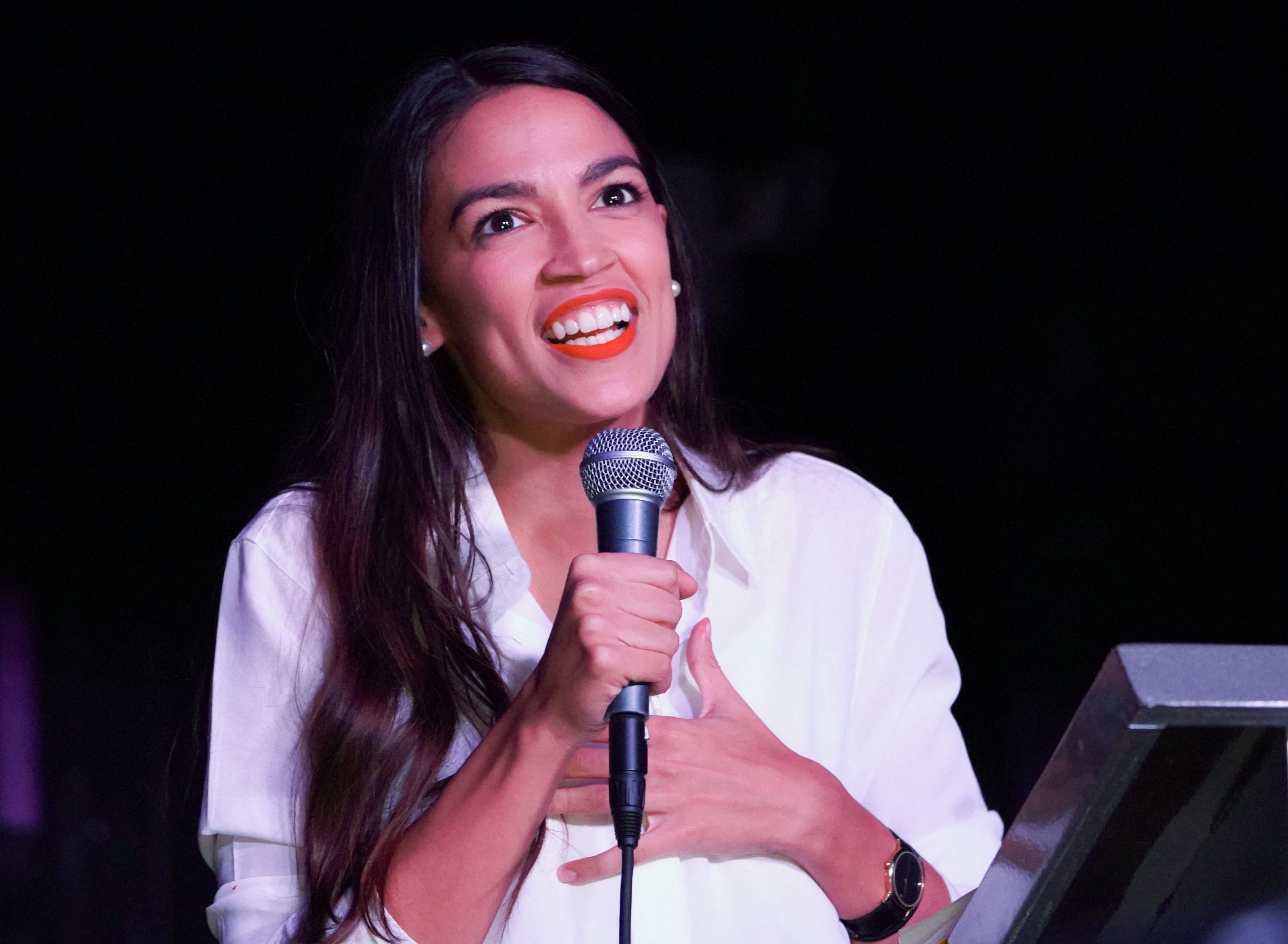 All about Alexandria Ocasio-Cortez’s Met Gala complaints amid House Ethics Committee investigation