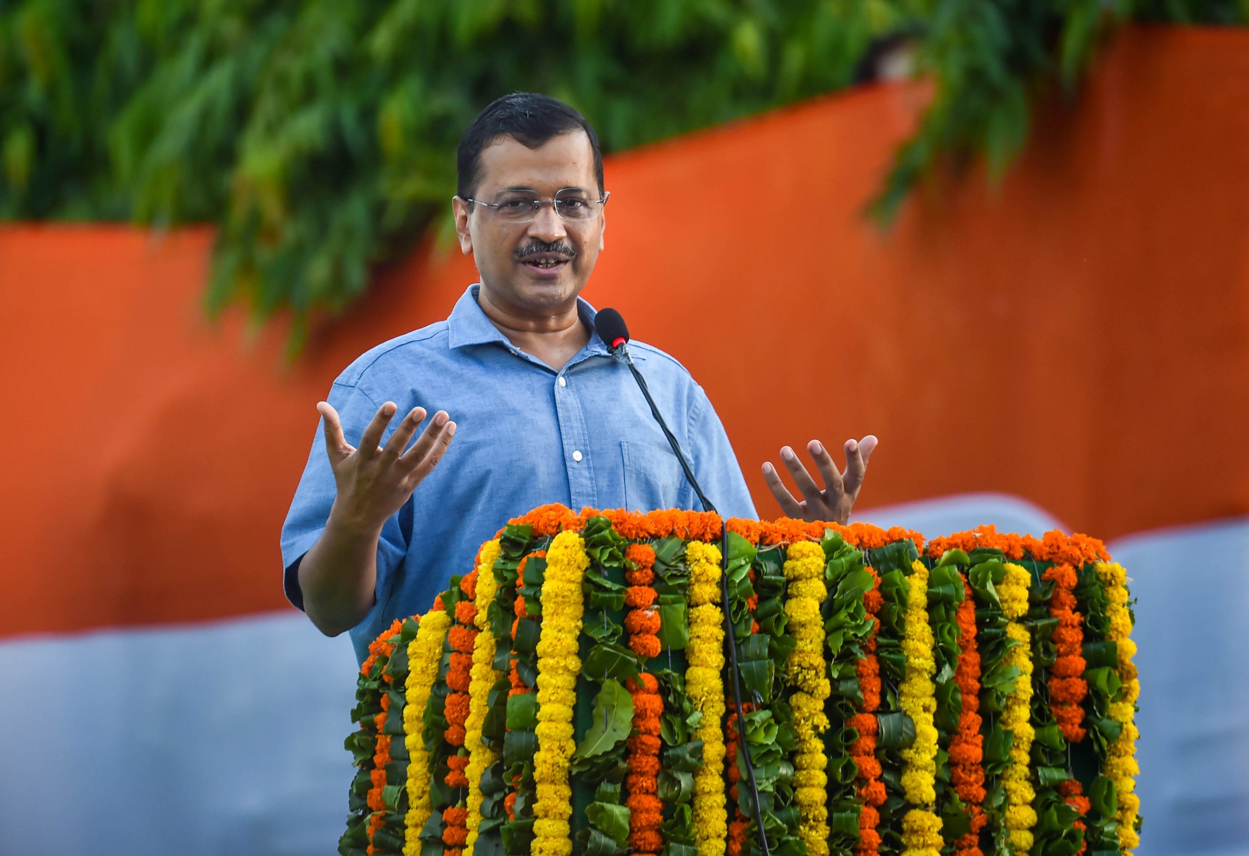Arvind Kejriwal launches missed call campaign after CBI raids Manish Sisodias home