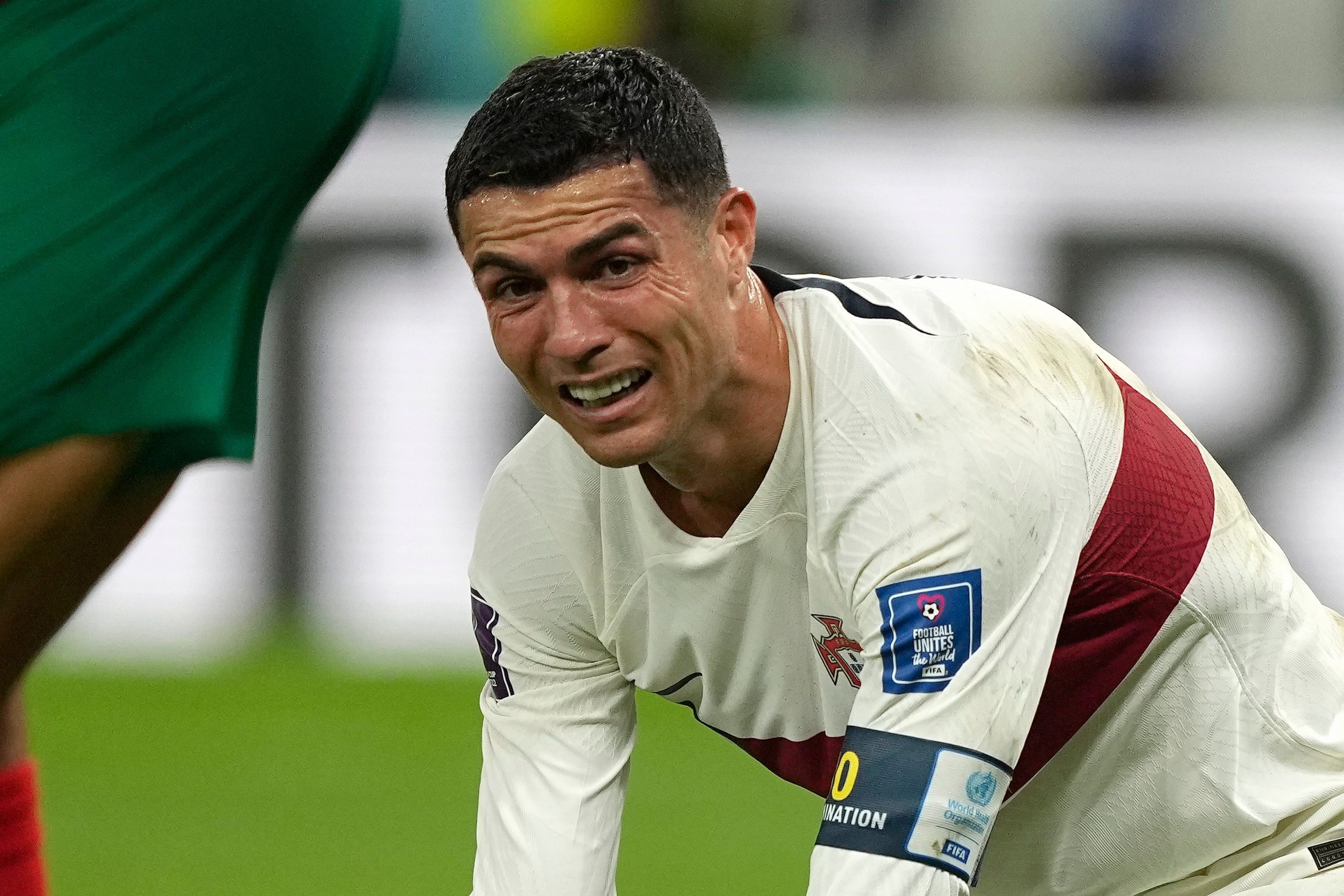Virat Kohli’s pens note for Cristiano Ronaldo after Portugal’s FIFA World Cup 2022 exit: You are my GOAT