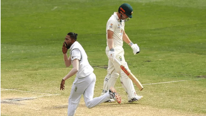 2nd Test: Australia reduced to 133/6 as dominant Indians eye comprehensive win